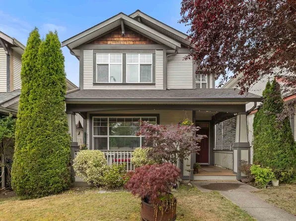 24327 102nd Ave, Maple Ridge, BC V2W 1X9