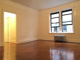 Rented by Royal Living