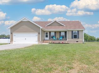 140 Winter Wonder St, Smithville, TN 37166