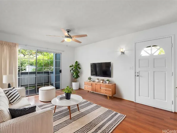 645 Mananai Pl #23S, Honolulu, HI 96818