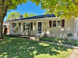 39014 Minton Ave, Livonia, MI 48150