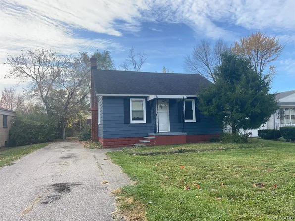 71 Biltmore Dr, Troy, MI 48084