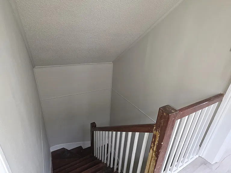 1547 Chippewa St #1547 — Photo 14