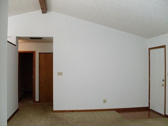 3rd image of 511 Stover Ave