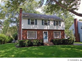 100 Meadow Dr, Rochester, NY 14618