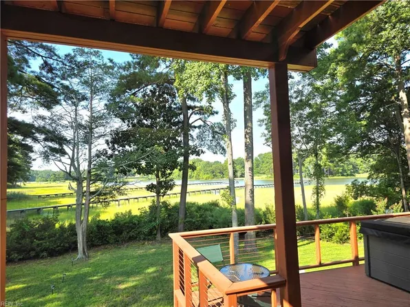 2121 Soundings Crescent Ct, Suffolk, VA 23435