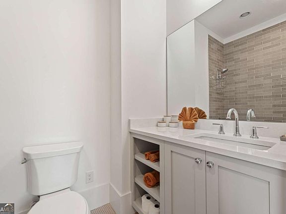 4th image of 10879 Serenbe Ln