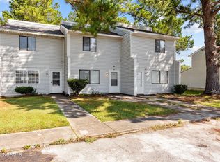 101 Kimes St, Havelock, NC 28532