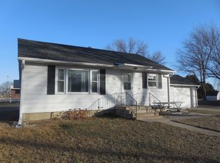 403 S 3rd St, Elgin, NE 68636