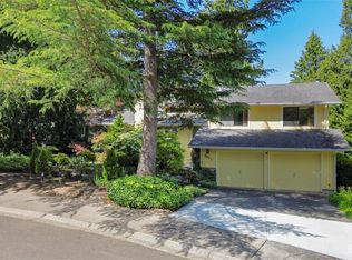 5911 105th Ave NE, Kirkland, WA