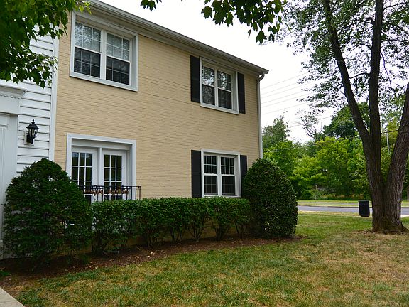 4th image of 2635 S Walter Reed Dr Unit C
