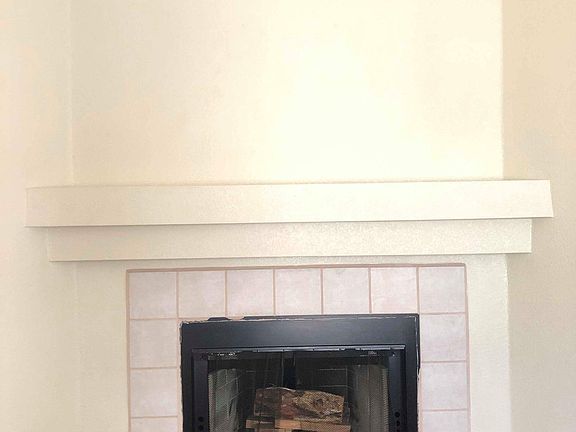 4th image of 3420 E Flower St Unit 9