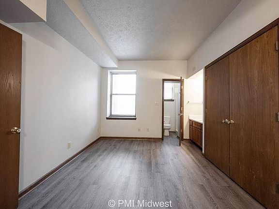 5th image of 3715 N Meridian St APT 3A