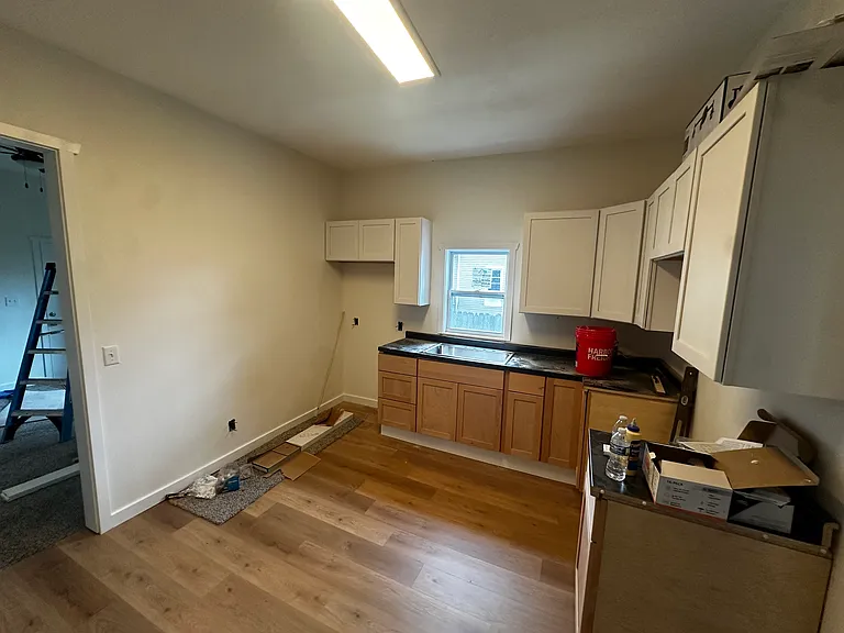 2022 S Jefferson St — Photo 5