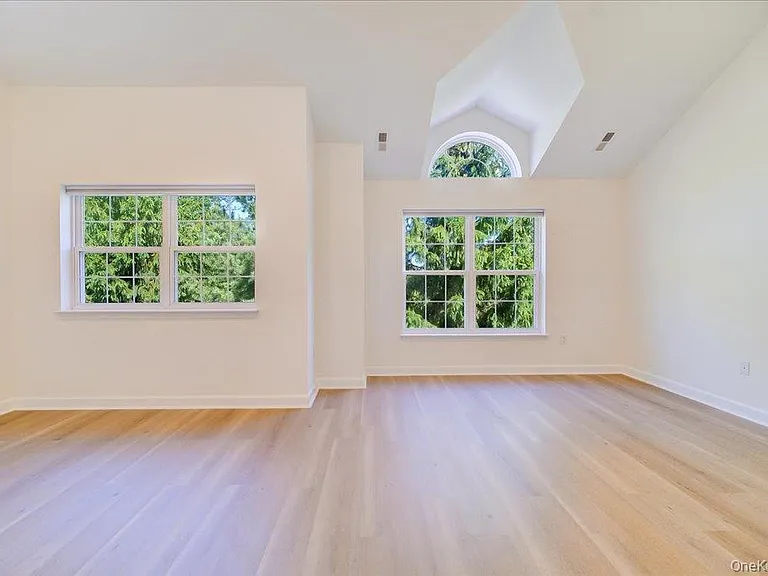 6204 High Ridge Ct — Photo 17