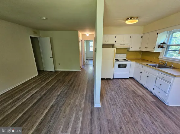 63 N Main St #65D, Sellersville, PA 18960