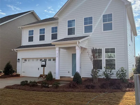 734 Sirius Ln, York, SC 29745