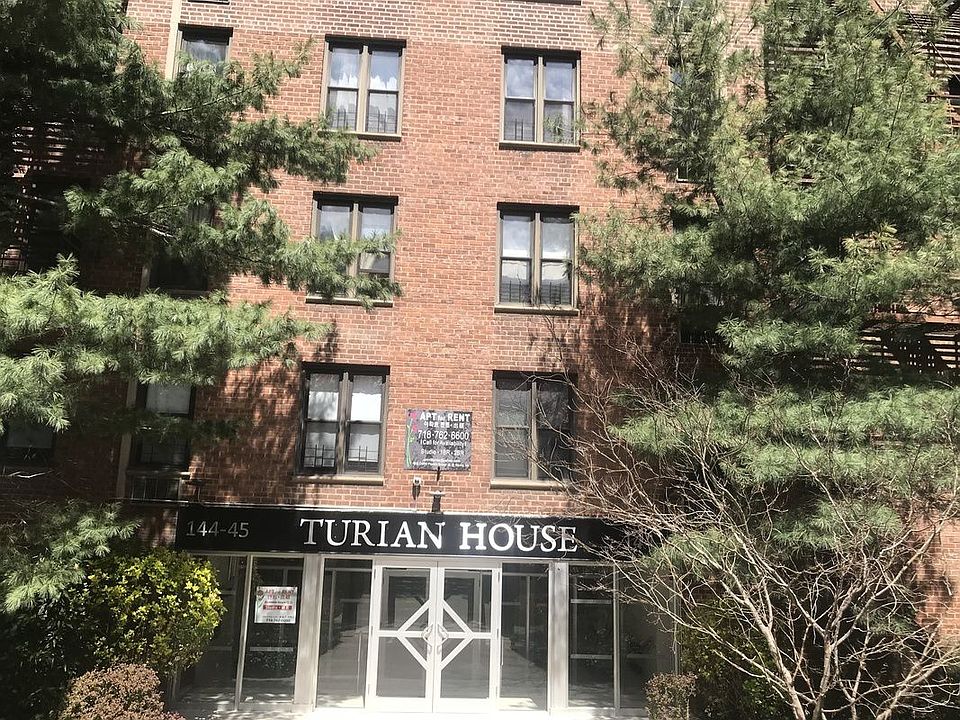1st image of 14445 35th Ave APT 6C