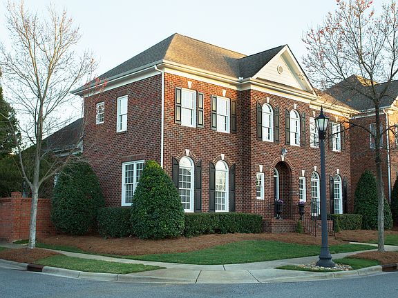 Corner lot