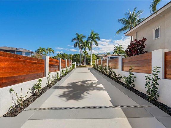 3rd image of 3378 E Lani Ikena Way