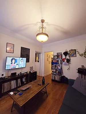 Rented by Winzone Realty Inc | media 5
