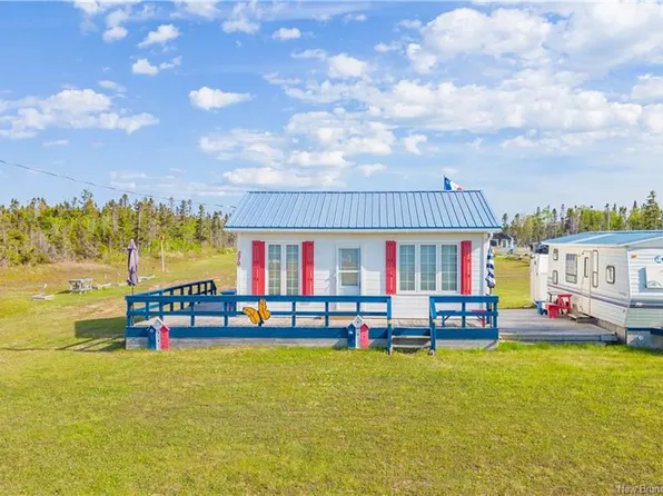 270 Des Chalets Rd, Maisonnette, NB E8N 2M2
