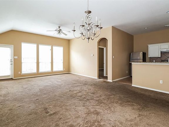 5th image of 16623 Williamhurst Ln