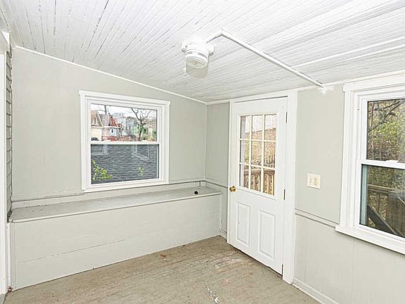 5th image of 3262 Linwood Ave #2