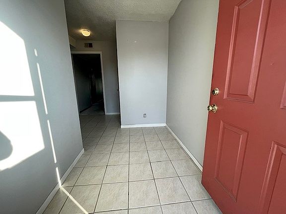 2nd image of 1089 NW Greenwood St