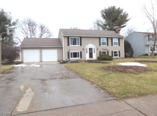 2963 Saybrooke Blvd, Stow, OH