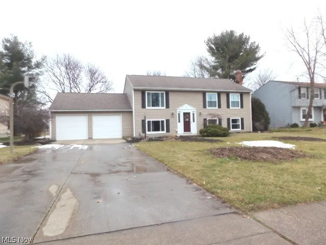 2963 Saybrooke Blvd photo 1