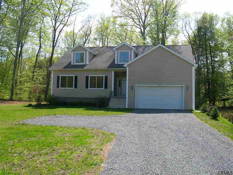 2nd image of 238 ELM Avenue