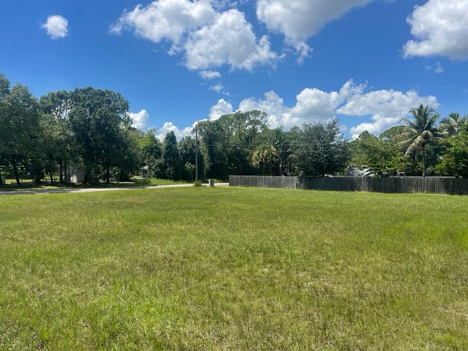 30 & 36 S Oak St, Fellsmere, FL 32948 | Zillow