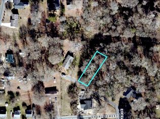 Hooker St, Burlington, NC 27217