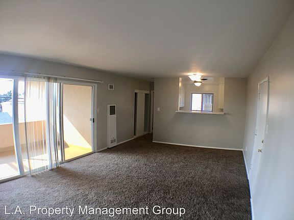 2nd image of 9525 Crenshaw Blvd APT 4
