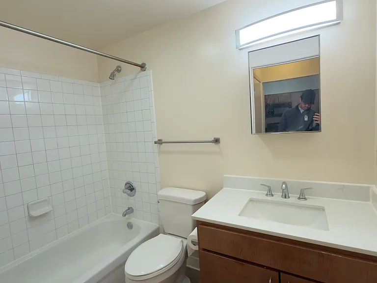 6925 Georgia Ave N.W — Photo 20