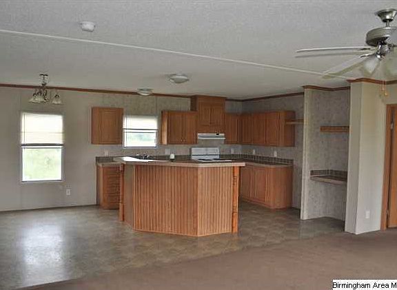 2nd image of 142 County Road 328