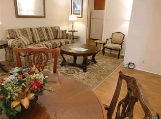 947 E Broadway APT 2, Long Beach, CA 90802