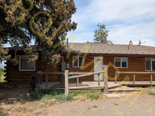 424 N Main St, Gooding, ID 83330