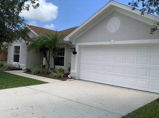 163 Stony Point Dr, Sebastian, FL 32958