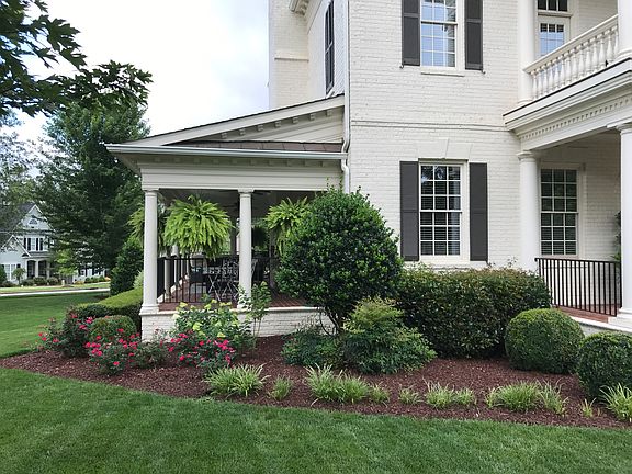 Side porch
