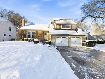 14900 W 91st Ter, Lenexa, KS, 66215