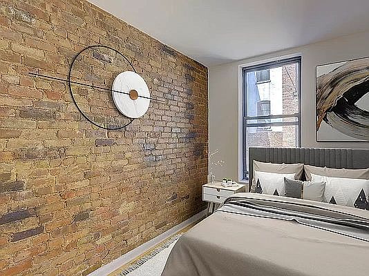 3rd image of 224 Sullivan St #16