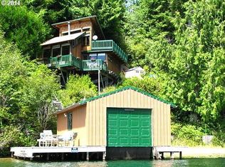 5500 Collins Loop, Florence, OR 97439