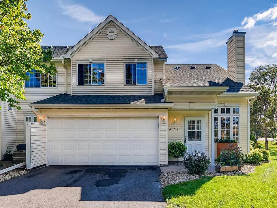 1st image of 471 Aqua Cir