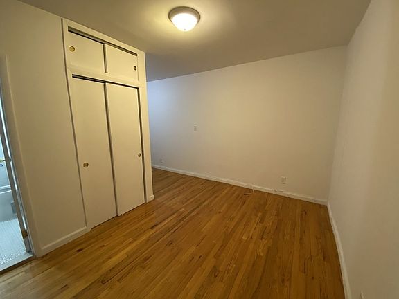 4th image of 179 Prince St APT 10