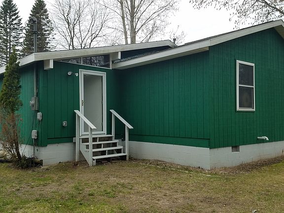 Back facing north and river