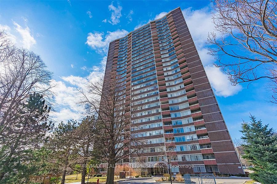 1st image of 3100 Kirwin Ave #2702