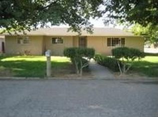 27299 Parkwood Ave, Madera, CA 93637