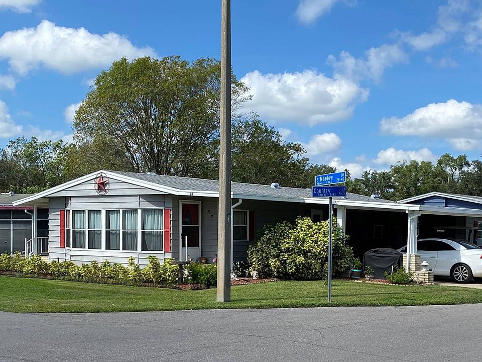 1st image of 28 S Meadow Dr